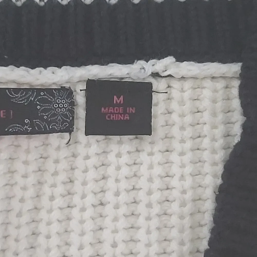 JW Style Cable knit Preppy ladies oversized sweater white&black Size Med Coastal - Picture 9 of 11